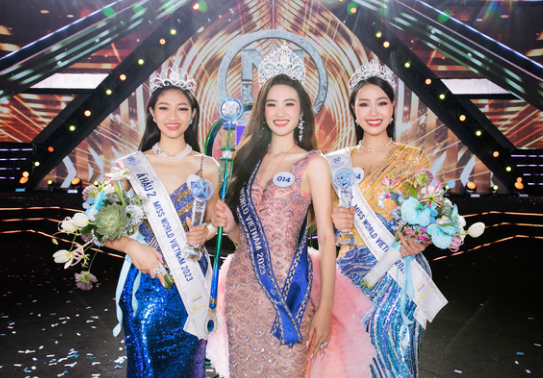Người đẹp quê Bình Định Huỳnh Trần Ý Nhi đăng quang Hoa hậu Thế giới Việt Nam 2023 